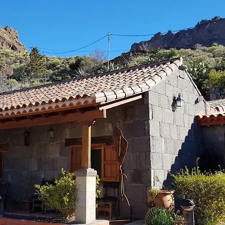 Hoya La Vieja Rural * Tejeda (Gran Canaria)